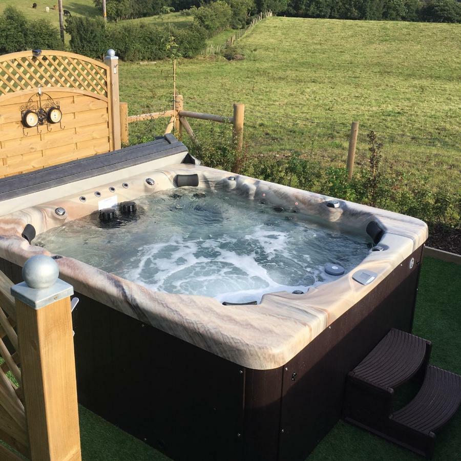 Bed and Breakfast Arvalee Retreat With Outdoor Hottub Ома Екстер'єр фото